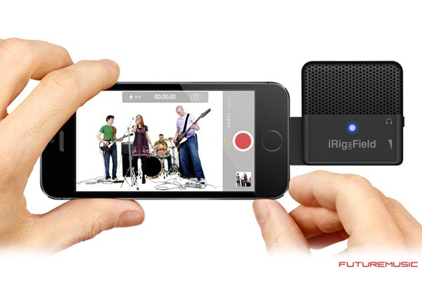 IK-iRig-Mic-Field with iPhone