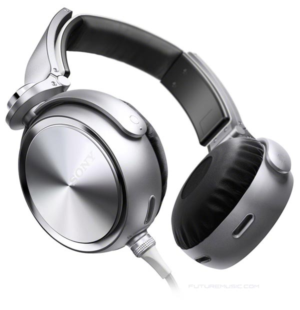 Sony-MDR-XB910-Headphones.