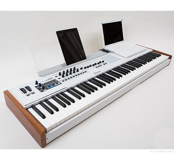 arturia-keylab88 midi keyboard controller