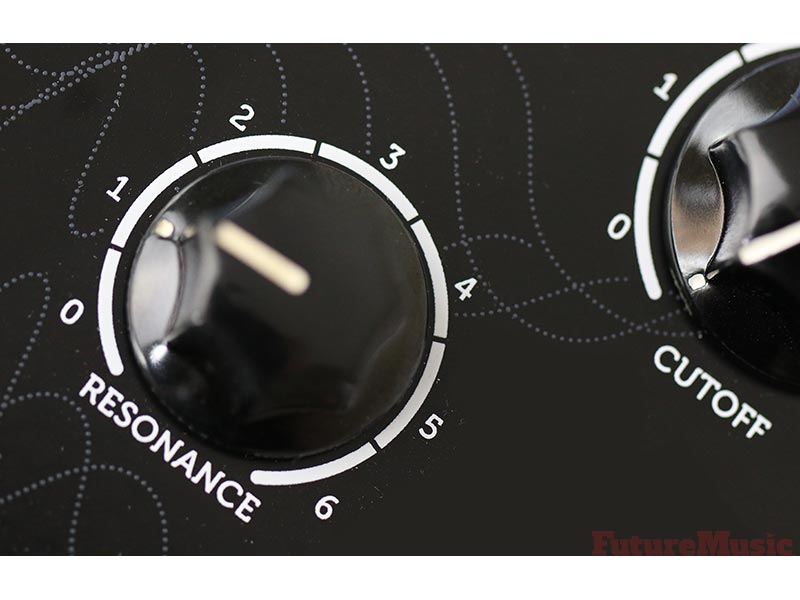 Erica Synths AcidBox Review - Cutoff and Resonance