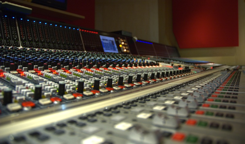 Abbey Road Studios Launches Online Mixing Service
